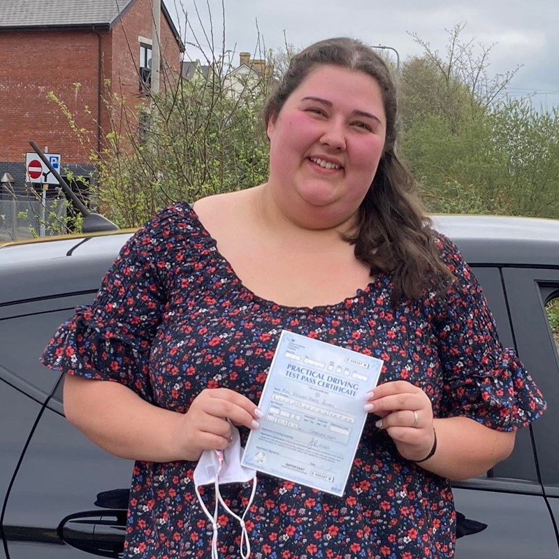 Kayleigh Bowen Review of Fast Track Driving School