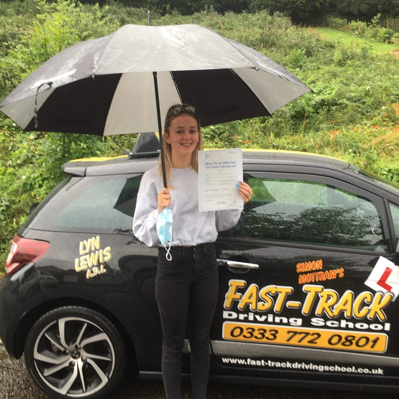 Grace Thomas Review of Fast Track Driving School