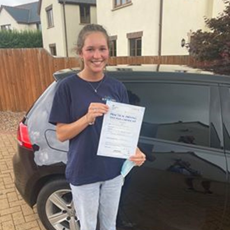 Rosie Dempster Review of Fast Track Driving School