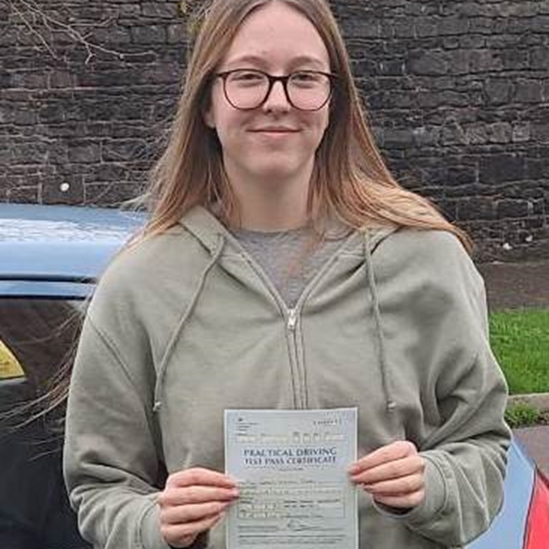 Cerys Rees Review of Fast Track Driving School