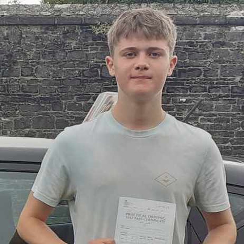 Harry Philipps-Harries Review of Fast Track Driving School