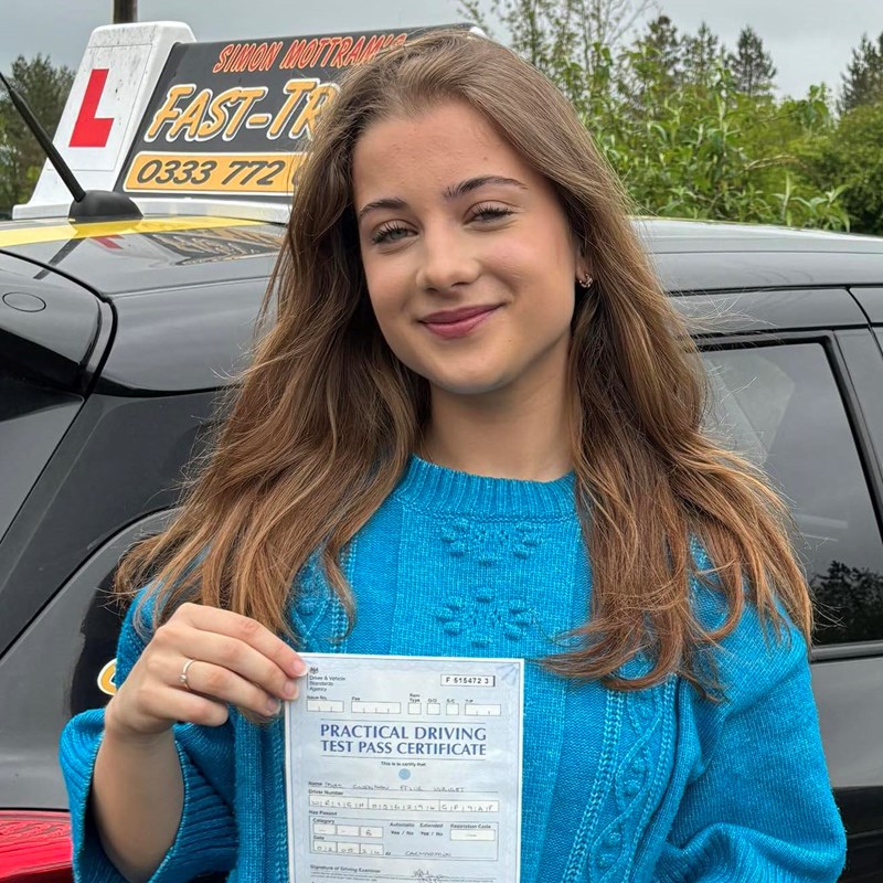 Gwennan Wright Review of Fast Track Driving School