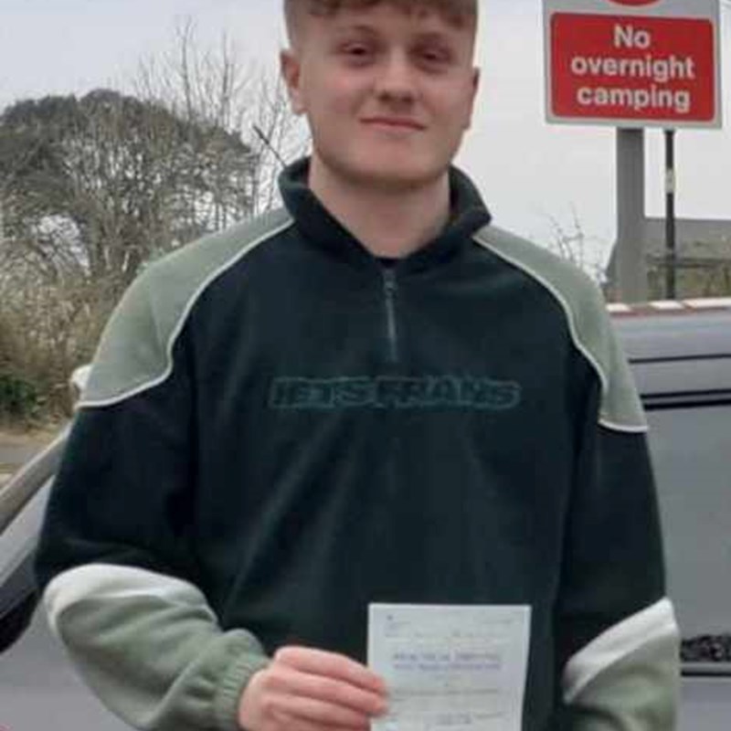 Oscar Willington Review of Fast Track Driving School