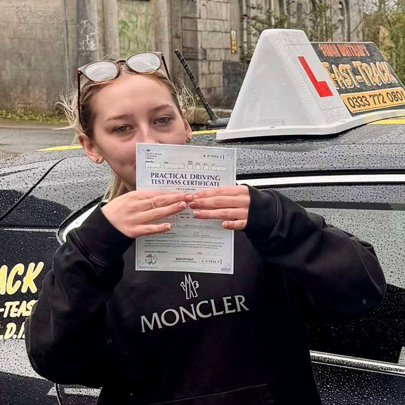 Seren Gorton-Davies Review of Fast Track Driving School