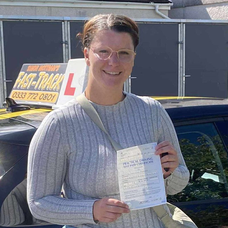 Danielle Mckelvie Review of Fast Track Driving School