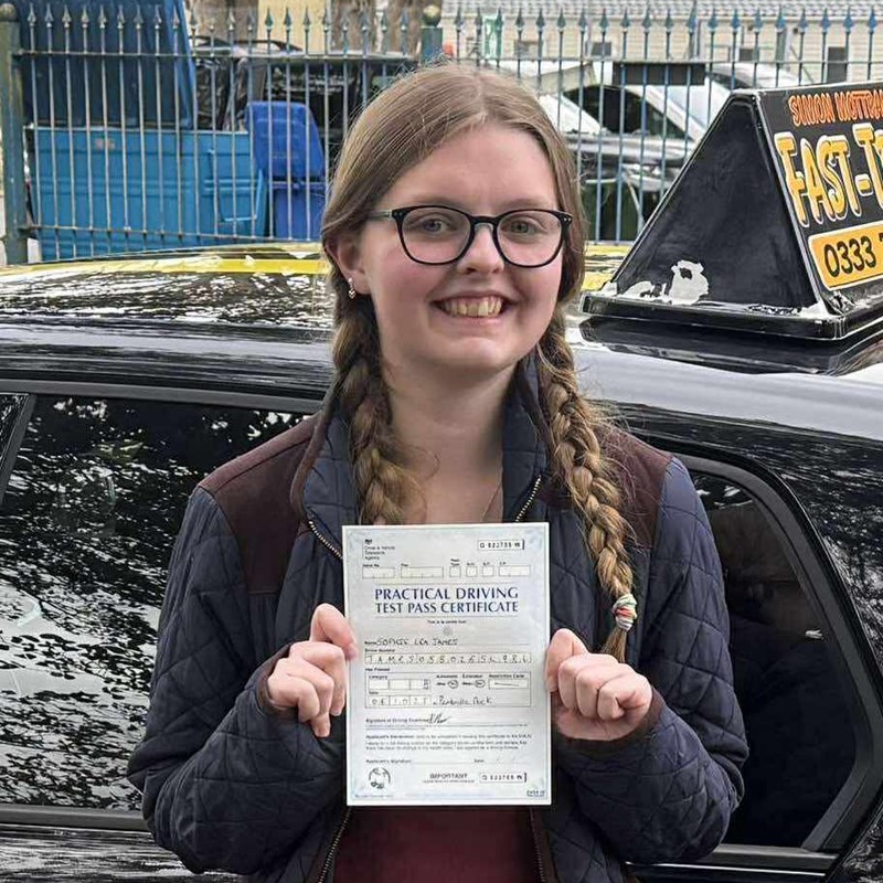 Sophie James Review of Fast Track Driving School