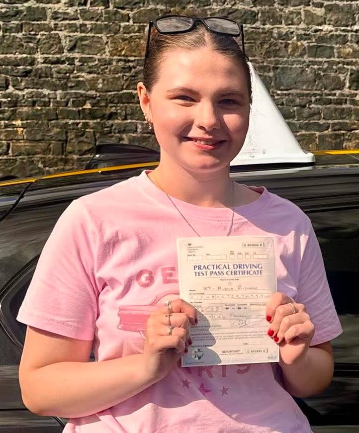 KT Richards (Test Pass)