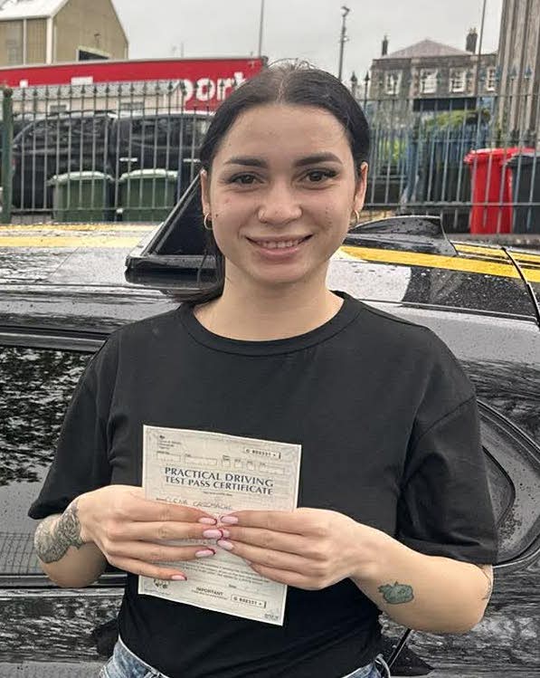 Elena Casimache (Test Pass)