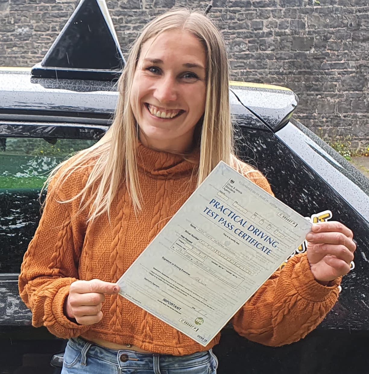 Kirie Horsell (Test Pass)