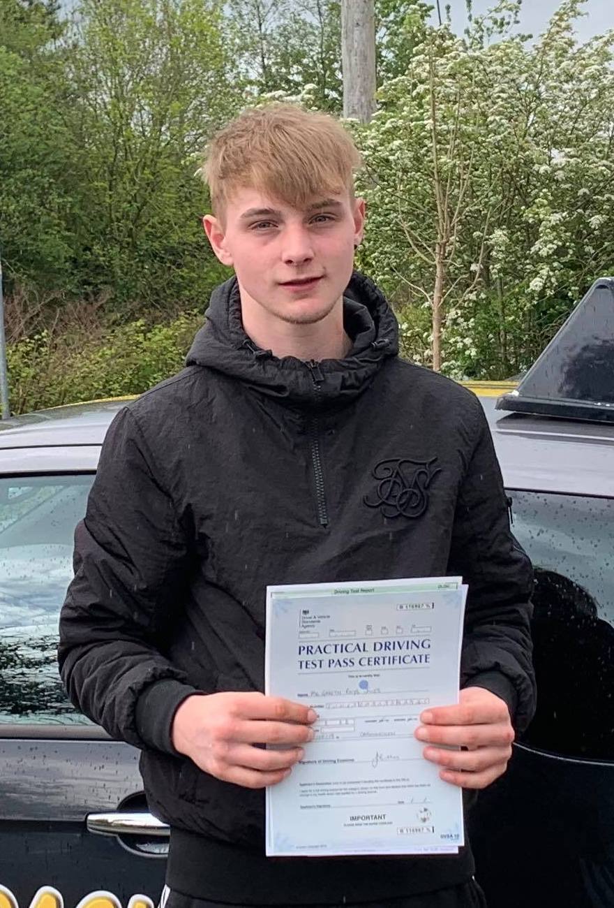 Gareth Jones (Test Pass)