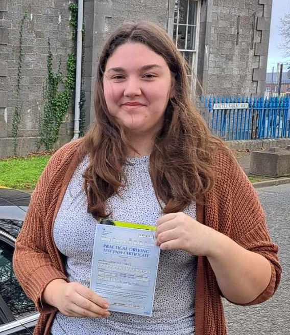 Minnisue Davies (Test Pass)