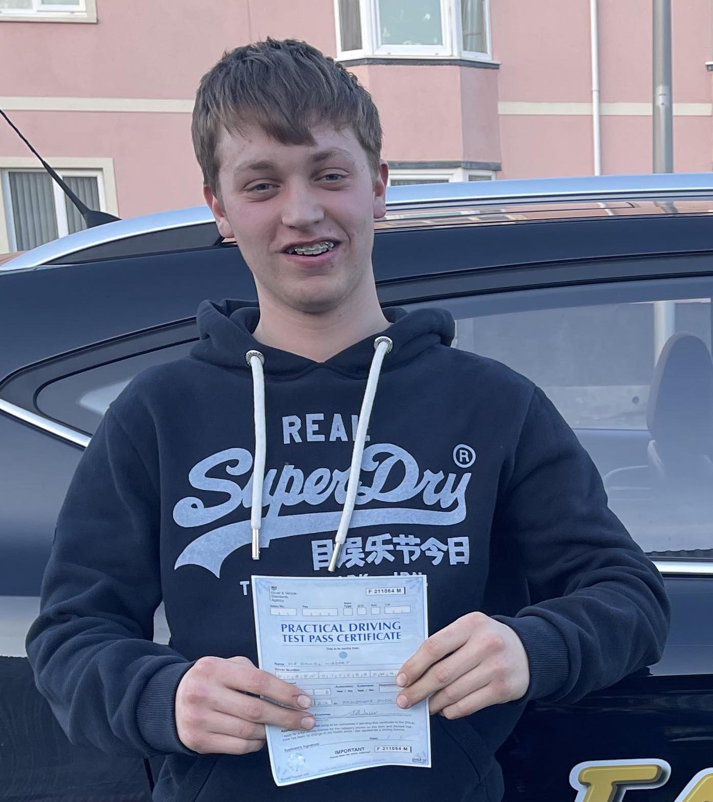 Dan Hibbert (Test Pass)