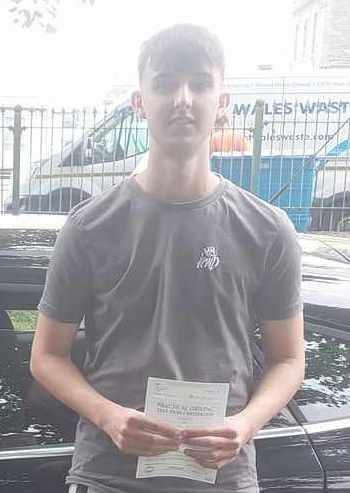 Scott Gillespie (Test Pass)