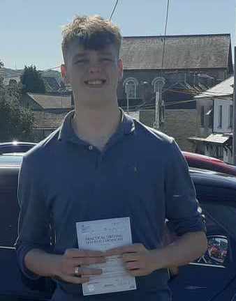 Iwan Phillips (Test Pass)