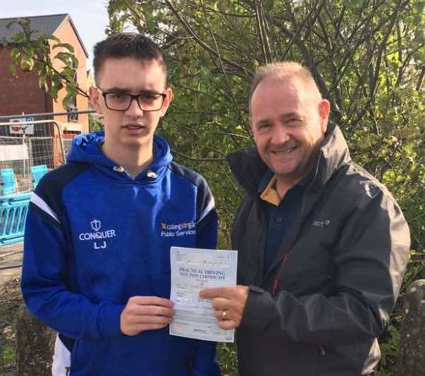 Lewys Jones (Test Pass)