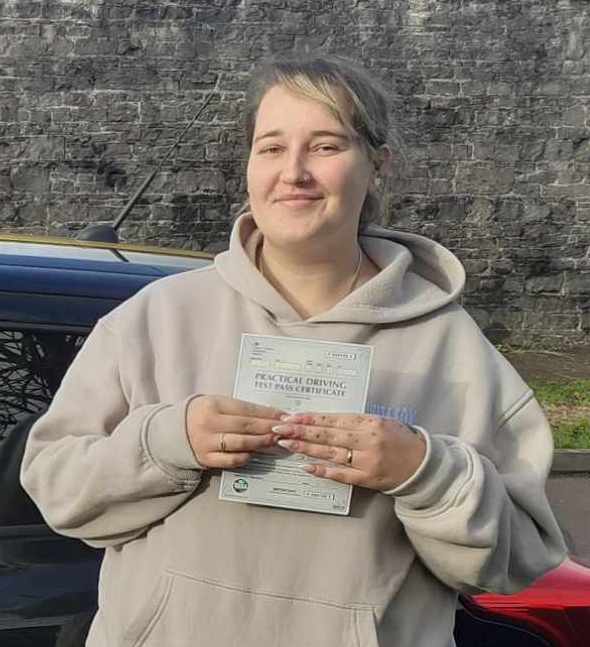 Jenn Reynolds (Test Pass)