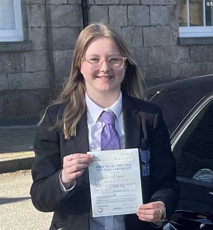 Bella Davies (Test Pass)