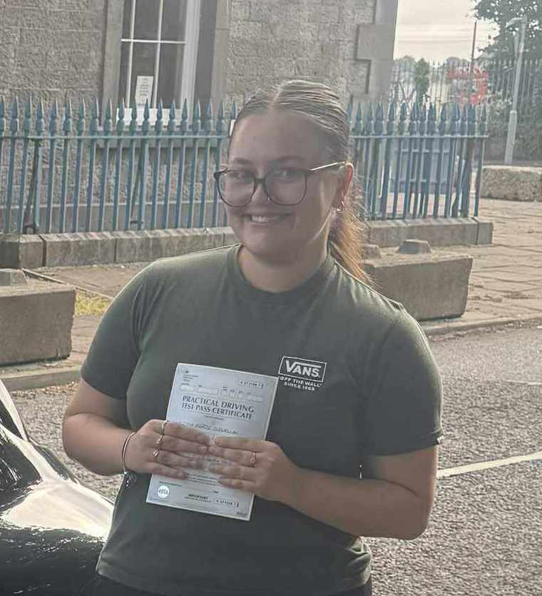 Alisha Llewellyn (Test Pass)